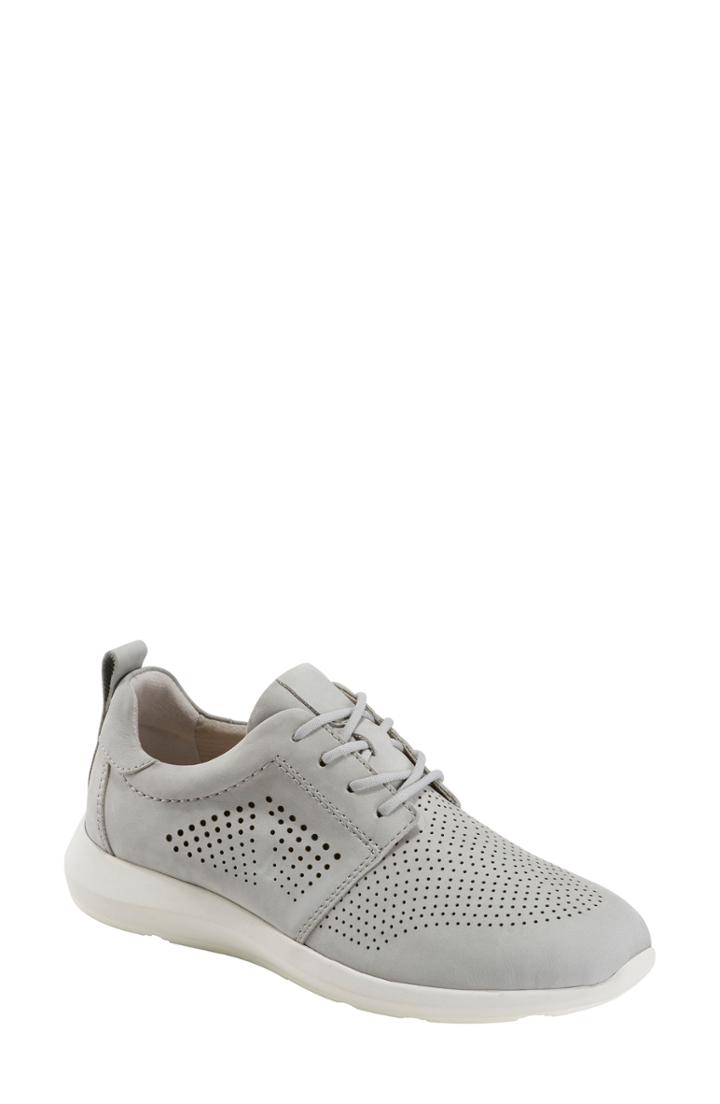 Women's Earth Flux Sneaker M - Grey