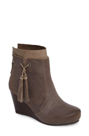 Women's Otbt Vagary Wedge Bootie M - Grey