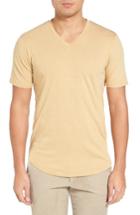 Men's Goodlife Scallop Hem V-neck T-shirt - Ivory