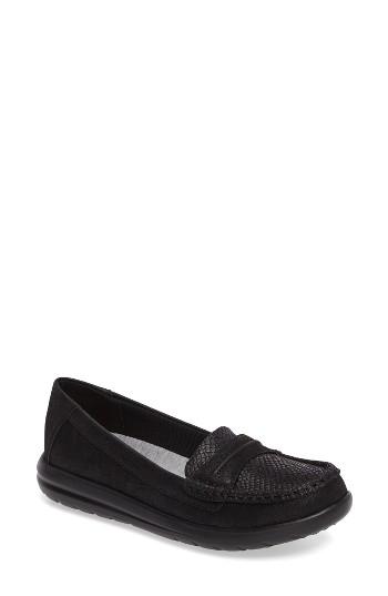 Women's Clarks Jocolin Maye Loafer M - Black