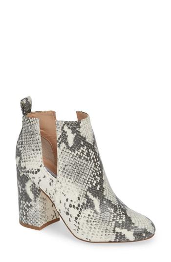 Women's Steve Madden Nayna Bootie .5 M - Beige