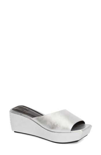 Women's Marc Fisher Ltd Yailyn Platform Slide Sandal M - Metallic