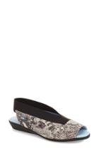 Women's Cloud 'caliber' Peep Toe Leather Flat .5-10us / 41eu - Black