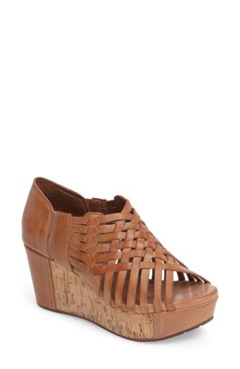 Women's Chocolat Blu Platform Sandal .5 M - Brown