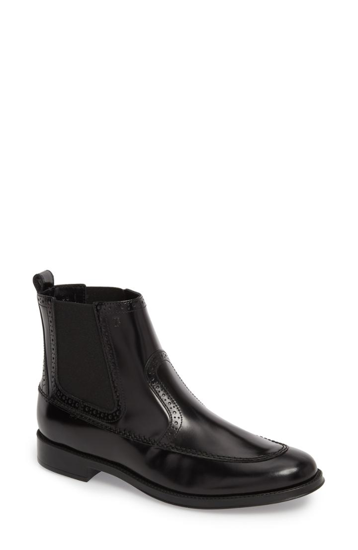 Women's Tod's Classic Chelsea Boot .5us / 35.5eu - Black