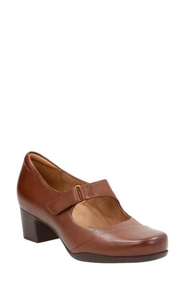 Women's Clarks 'rosalyn Wren' Mary Jane Pump N - Brown
