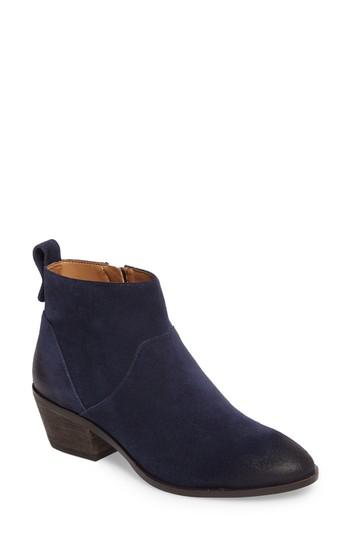 Women's Sole Society Vixen Bootie M - Blue