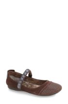 Women's Otbt 'protester' Mary Jane Flat .5 M - Brown