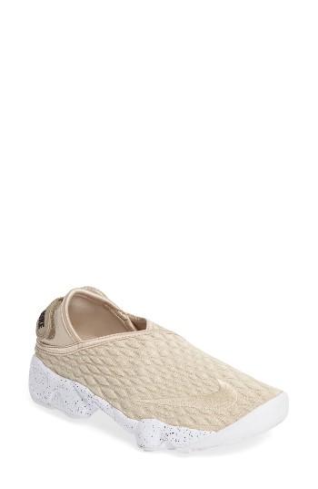 Women's Nike Rift Wrap Slip-on Sneaker M - Beige