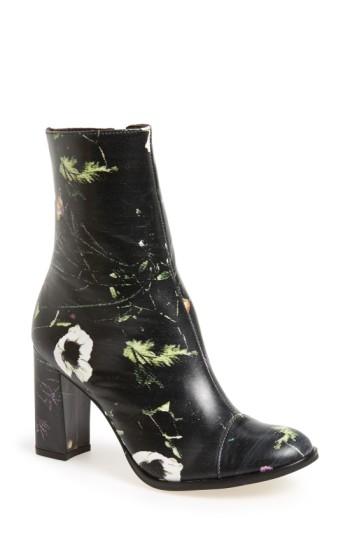 Women's Matisse 'graffiti' Block Heel Bootie