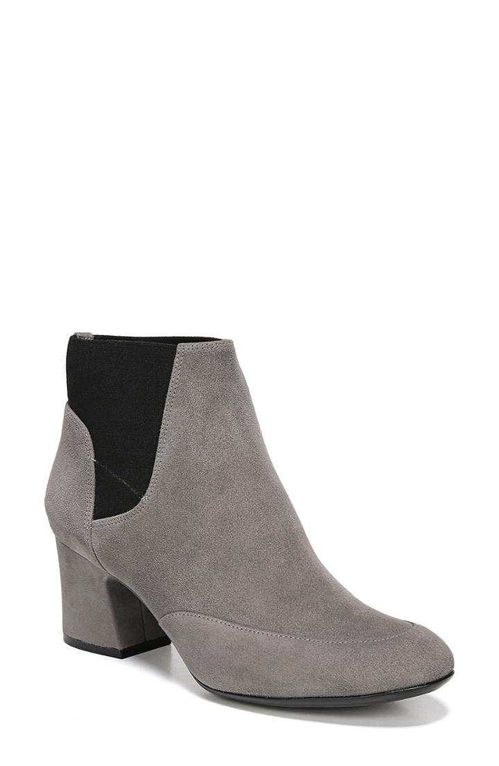Women's Naturalizer Danica Ankle Bootie .5 M - Grey