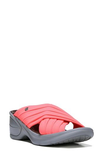 Women's Bzees Knockout Slide Sandal .5 W - Pink