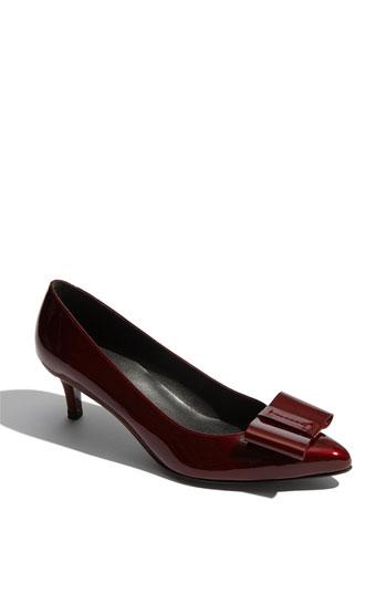 Women's Stuart Weitzman 'tuxbow' Pump