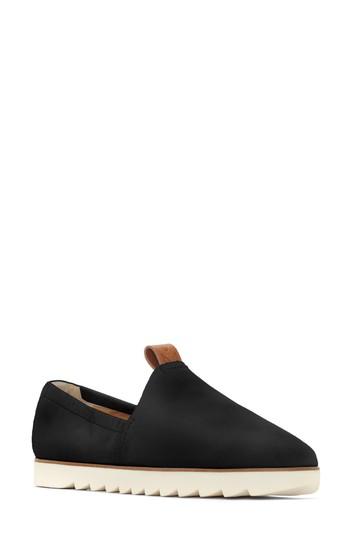 Women's Mercedes Castillo Clelia Slip-on Sneaker M - Black