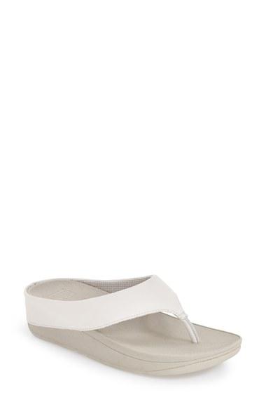 Women's Fitflop(tm) 'ringer' Flip Flop M - White