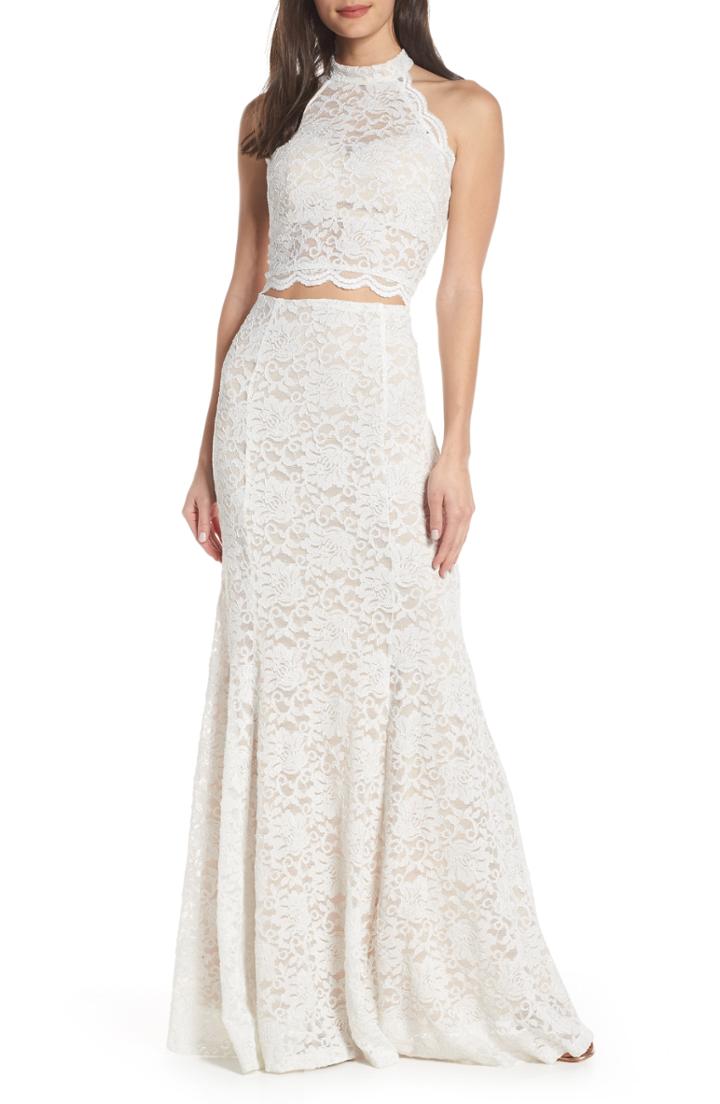 Women's Sequin Hearts Glitter Lace Two-piece Gown - Beige