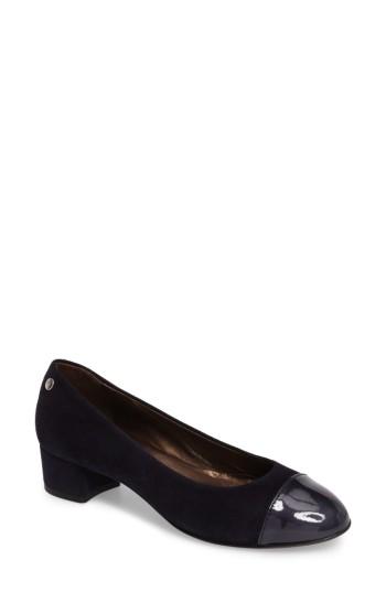 Women's Agl Cap Toe Pump .5us / 35.5eu - Blue