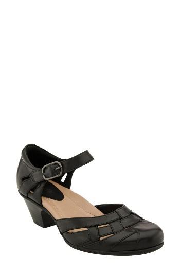Women's Earth Lynx D'orsay Pump