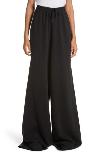 Women's Vetements Oversize Wide Leg Jogger Pants - Black