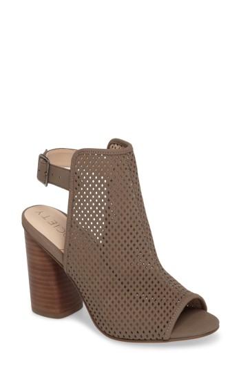 Women's Sole Society Bombay Perforated Sandal M - Grey