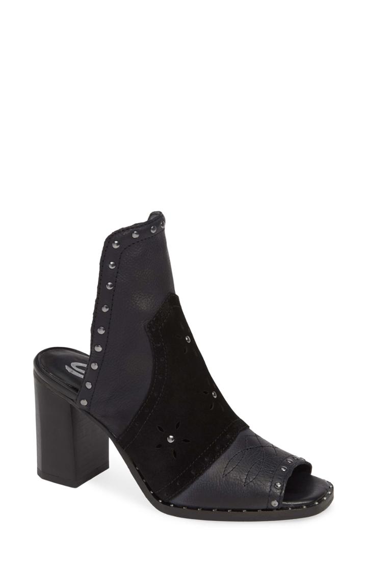 Women's Sbicca Adalee Sandal M - Black