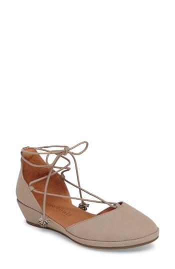 Women's Gentle Souls Nerissa Ghillie Wedge .5 M - Beige