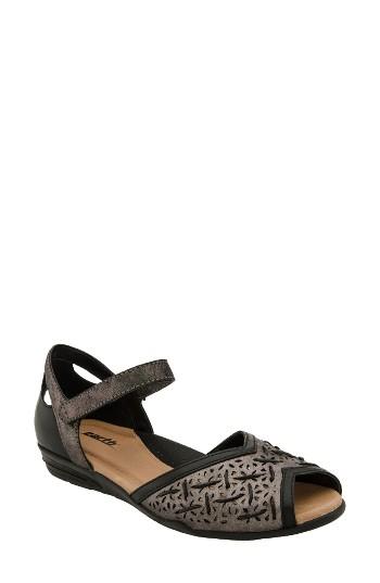 Women's Earth Pangea Sandal