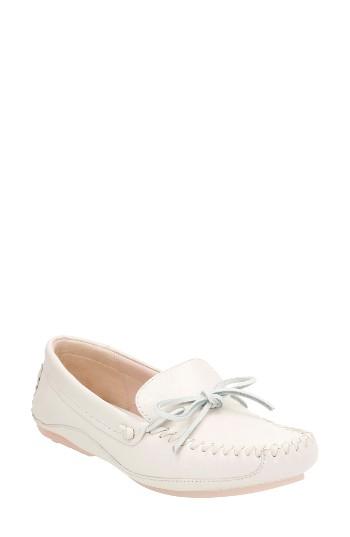 Women's Clarks Natala Rio Loafer M - White