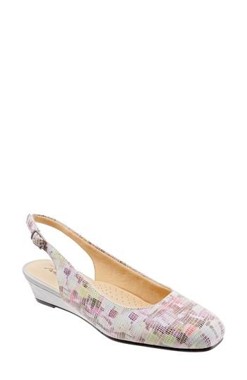 Women's Trotters Lenore Slingback Pump N - Pink