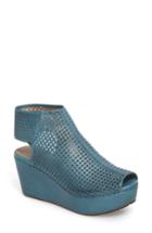 Women's Chocolat Blu Wing Perforated Platform Wedge .5 M - Blue