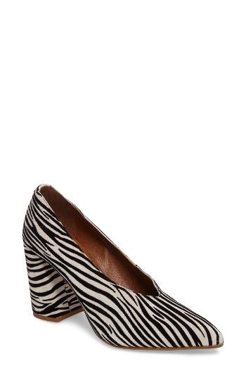 Women's Topshop Gina V Cut Pump .5us / 37eu - Black