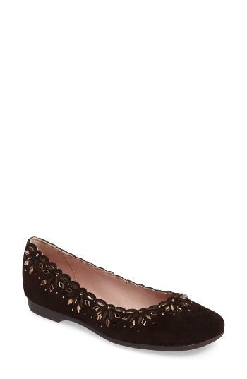 Women's Taryn Rose Binney Ballet Flat M - Brown