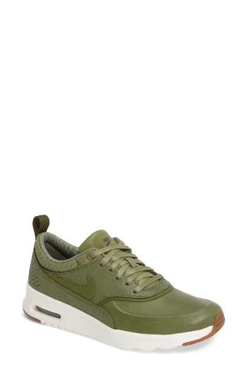 Women's Nike Air Max Thea Sneaker .5 M - Green