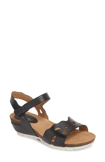 Women's Josef Seibel Hailey 25 Sandal -5.5us / 36eu - Black