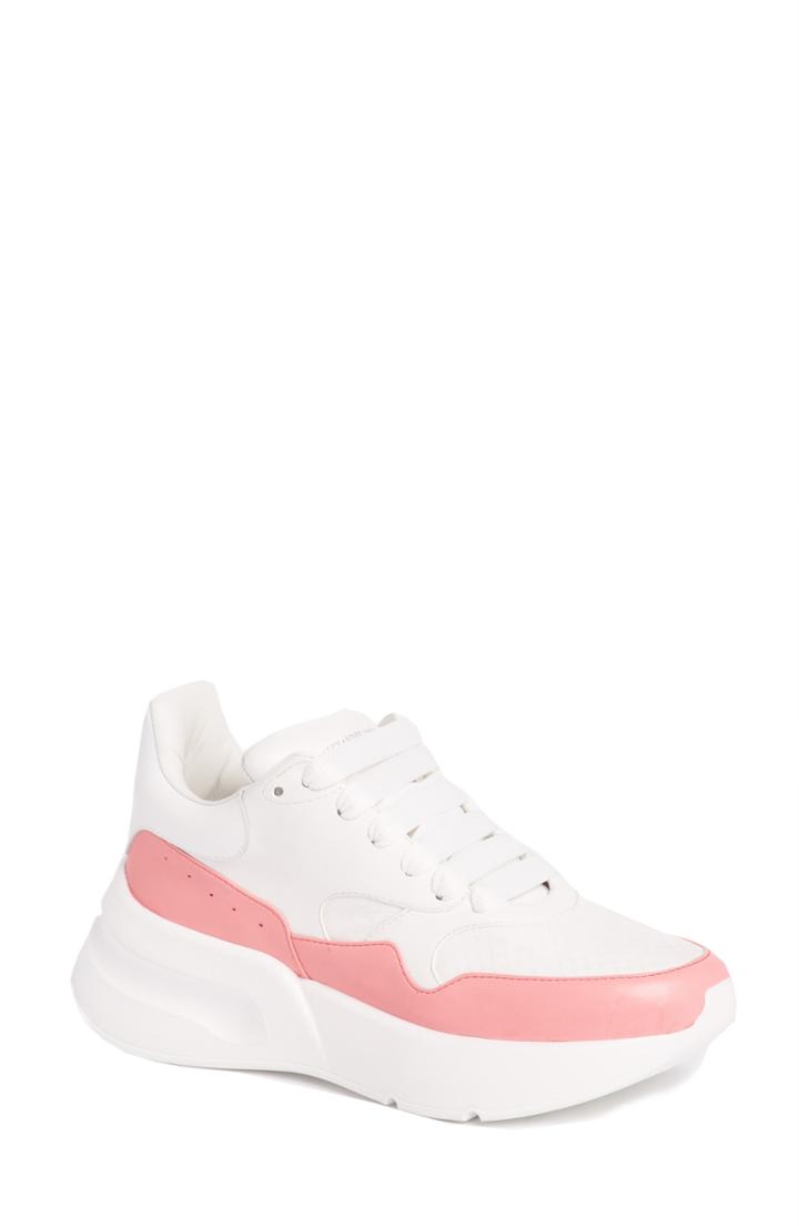 Women's Alexander Mcqueen Oversized Lace-up Sneaker Us / 37eu - White