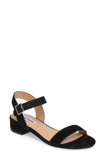 Women's Steve Madden Cache Sandal .5 M - Black