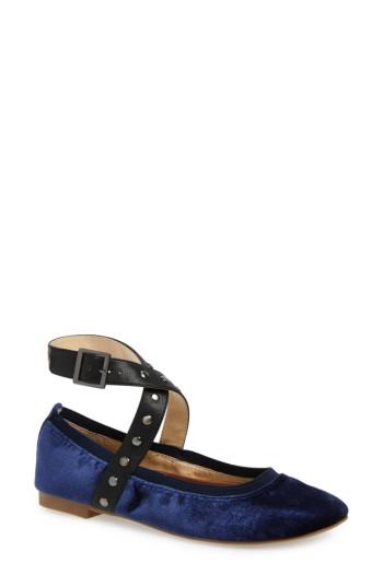 Women's Charles By Charles David Dean Flat M - Blue