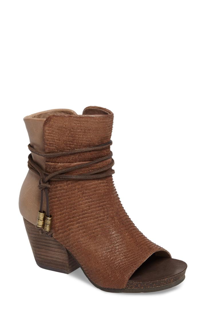 Women's Otbt Open Toe Bootie .5 M - Grey