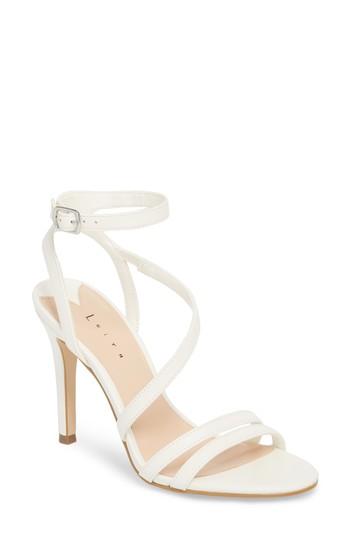 Women's Leith Ava Asymmetrical Strappy Sandal M - White