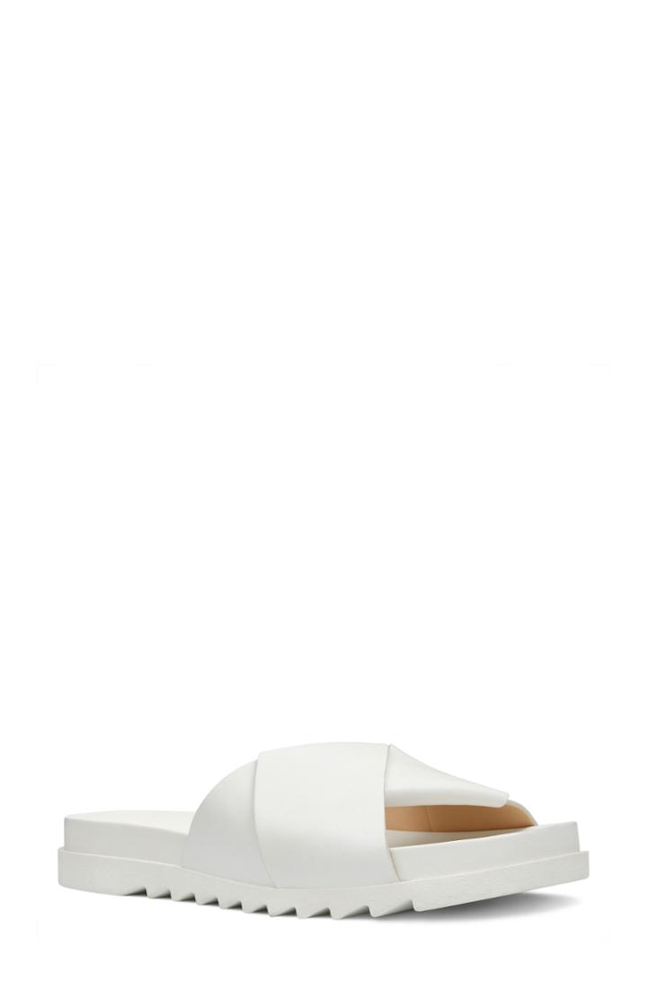Women's Nine West Furaish Slide Sandal .5 M - White