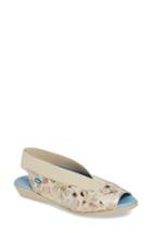 Women's Cloud Caliber Slingback Sandal Us / 35eu - Beige