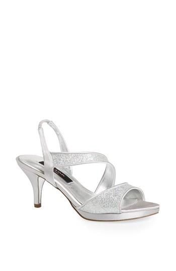 Women's Nina 'newark' Sandal M - Metallic