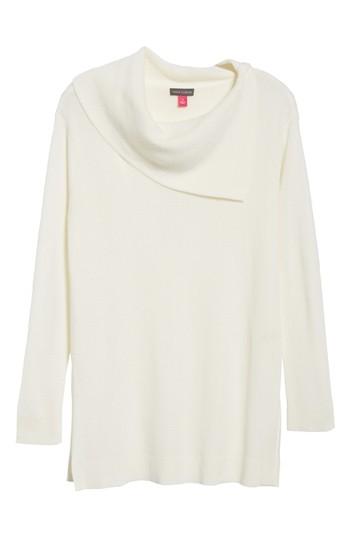 Petite Women's Vince Camuto Sweater, Size P - White