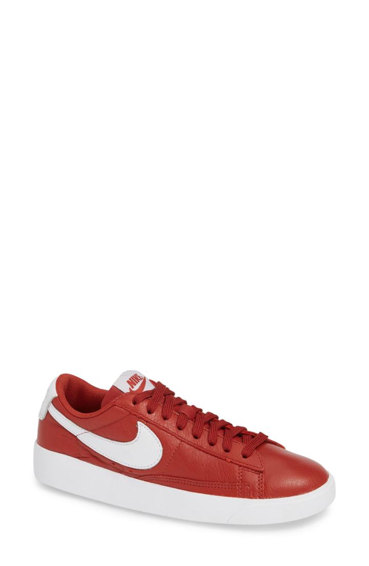 Women's Nike Blazer Low Se Sneaker M - Red