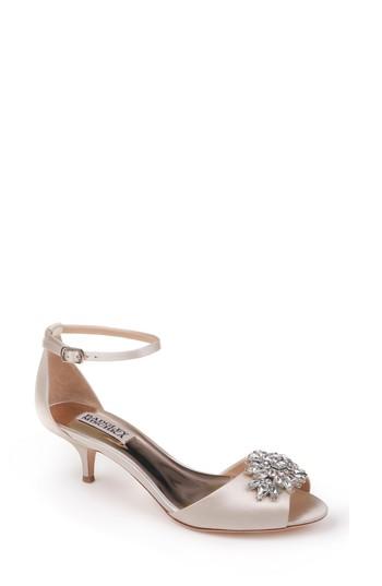 Women's Badgley Mischka Sainte Crystal Embellished Sandal .5 M - White