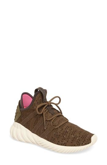 Women's Adidas Tubular Dawn Sneaker M - Green