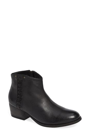 Women's Clarks Maypearl Fawn Bootie M - Black