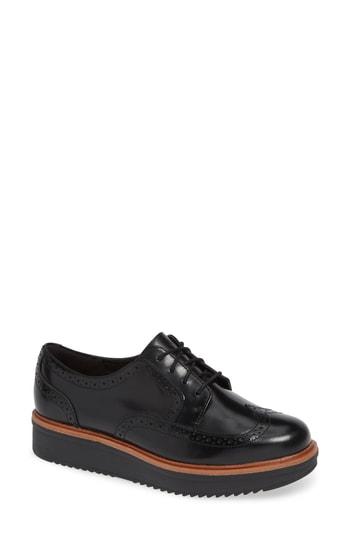 Women's Clarks Teadale Maira Wingtip Derby M - Black