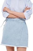 Women's Topshop Tie Wrap Denim Skirt Us (fits Like 0) - Blue