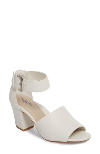 Women's T Tahari Piper Sandal M - White